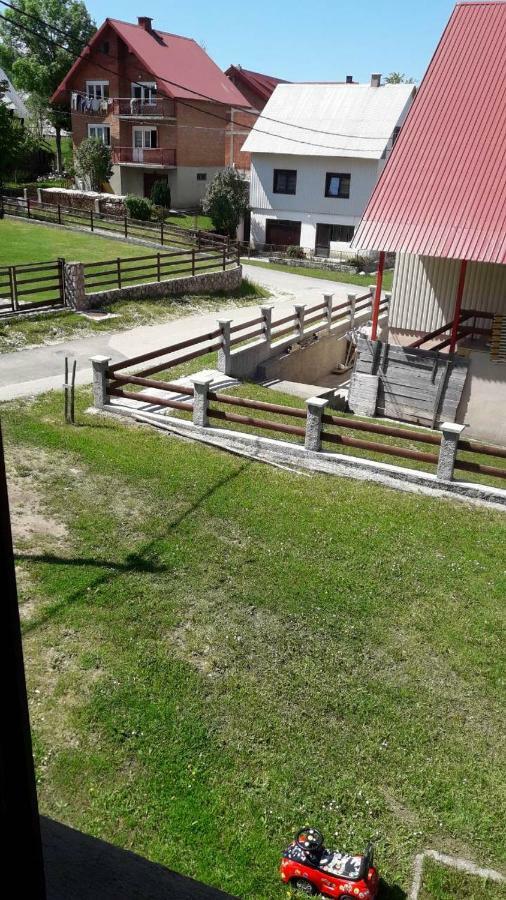 Apartman Planinski Raj Žabljak エクステリア 写真